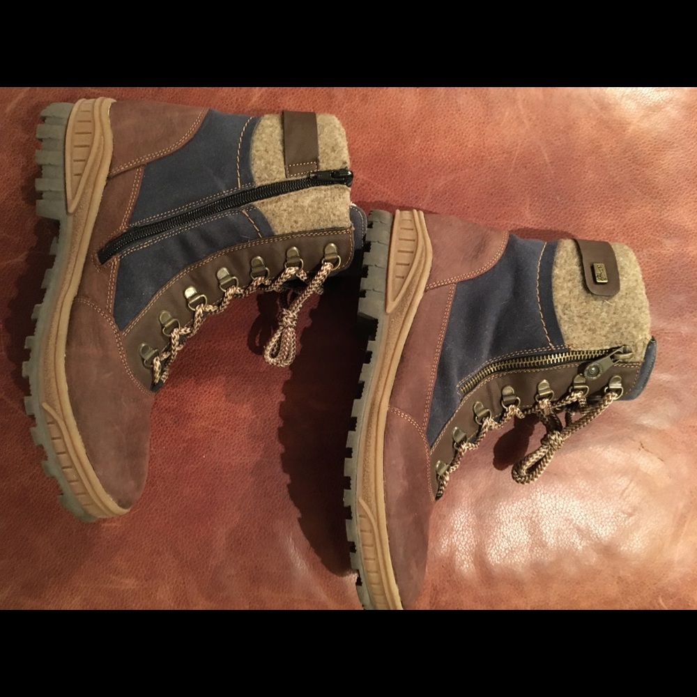 Rieker Kastanie 40, 8.5, 9 Never Worn